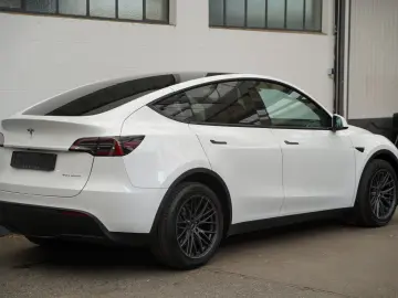 Model Y Long Range AWD *Matrix-LED*