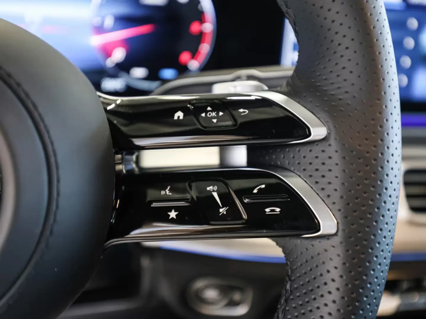 Mercedes-Benz GLE 450 d 4M AMG Line NIGHT PANO