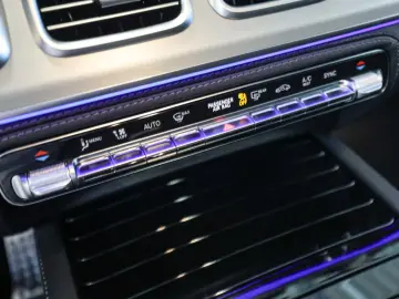 Mercedes-Benz GLE 450 d 4M AMG Line NIGHT PANO