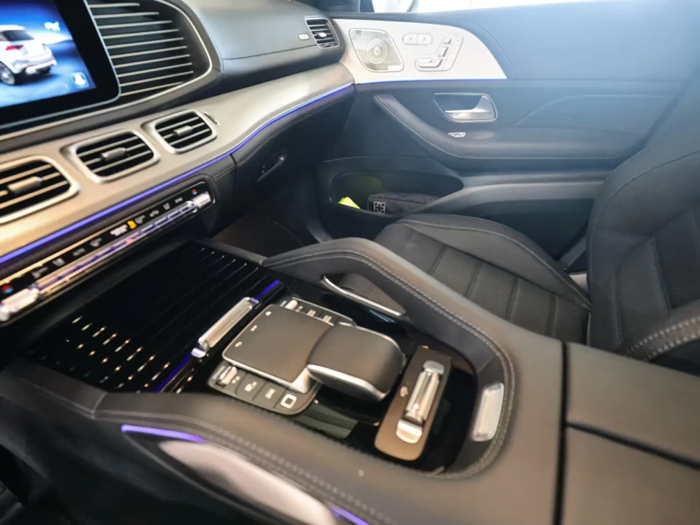 Mercedes-Benz GLE 450 d 4M AMG Line NIGHT PANO