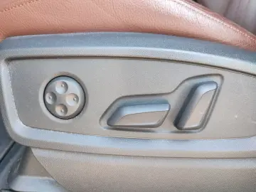 Q5 50 TFSI e quattro Sport*Navi*LED*Alu*AHK*PDC*