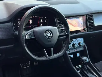 Kodiaq 2.0TDI SPORTLINE 4x4 LED#AHK#ACC#PANO#CAM