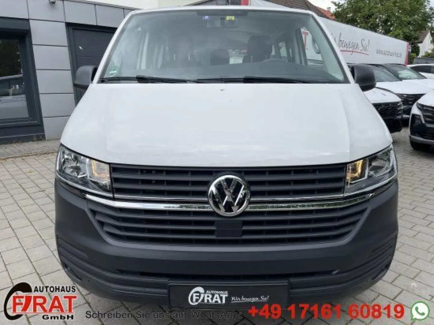 T6 Transporter Kombi / Langer Radstand/8Sitzer