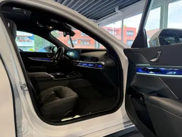 740 d xD M Sport*SkyLounge*StHzg*B&W*Experience