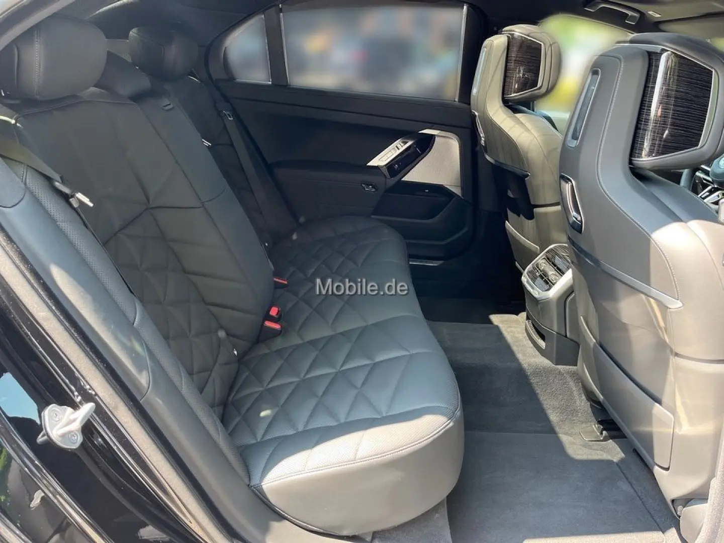 740d xDrive M Sport 21