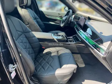 740d xDrive M Sport 21