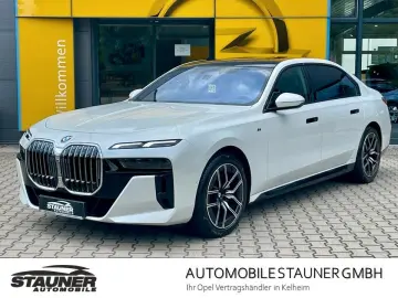 740d xDrive M Sport B&W 360 KAM AHK HEAD UP SKY
