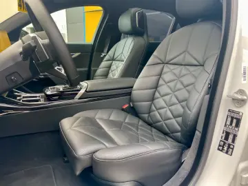740d xDrive M Sport *B&W*360°KAM*AHK*HEAD UP*SKY