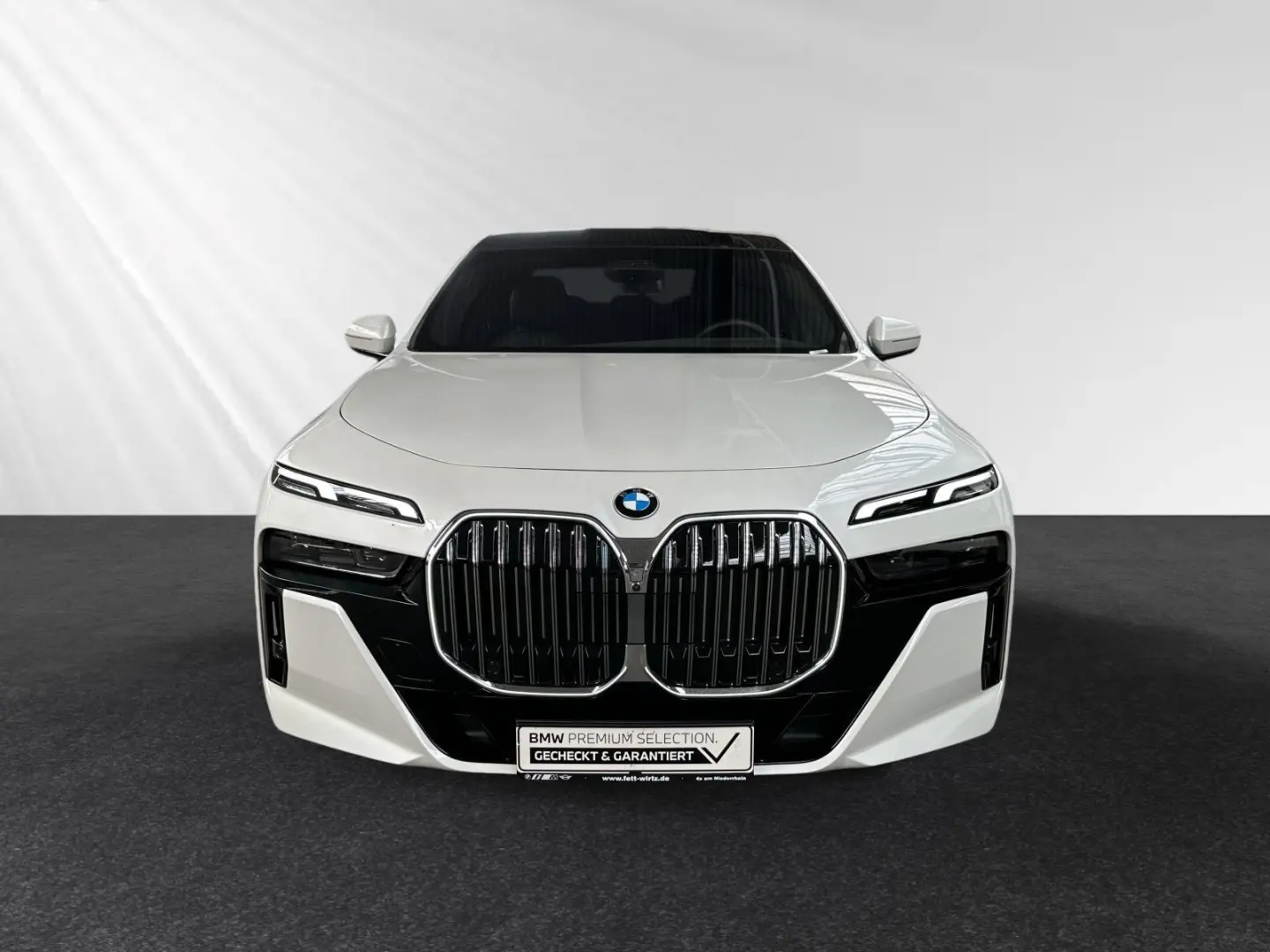 740d xDrive TV-Fond-Entertainment|M Sport|SkyLou
