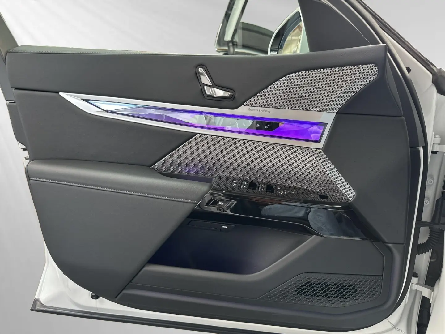 740d xDrive TV-Fond-Entertainment|M Sport|SkyLou