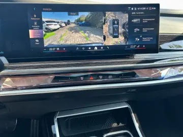 740d xDrive M Sport DA/PA-Pro,HUD,B&W,Standh,Sky