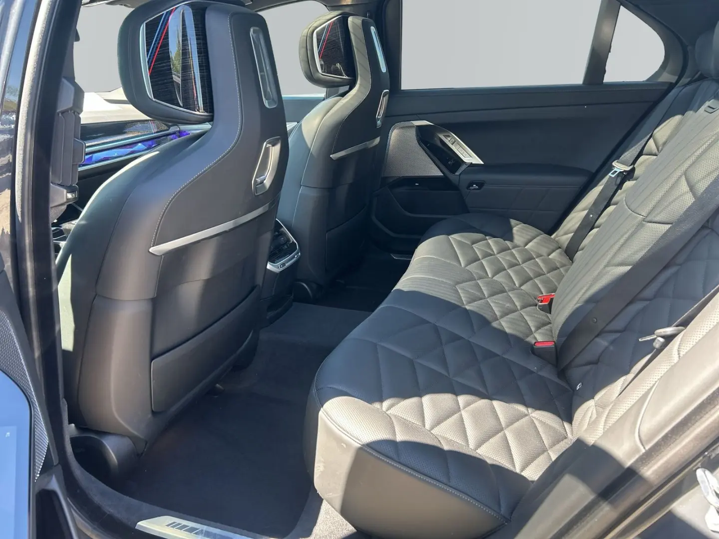 740d xDrive Limousine M Sportpaket*Sky Lounge*Dr