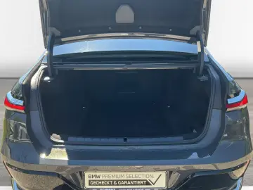 740d xDrive Limousine M Sportpaket*Sky Lounge*Dr