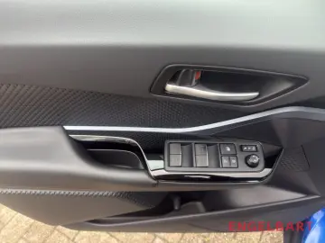 C-HR Hybrid Team D 2.0 LED Sitzheizung MLenkradH