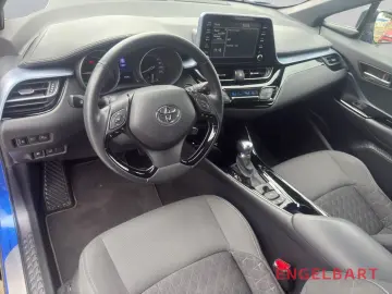 C-HR Hybrid Team D 2.0 LED Sitzheizung MLenkradH