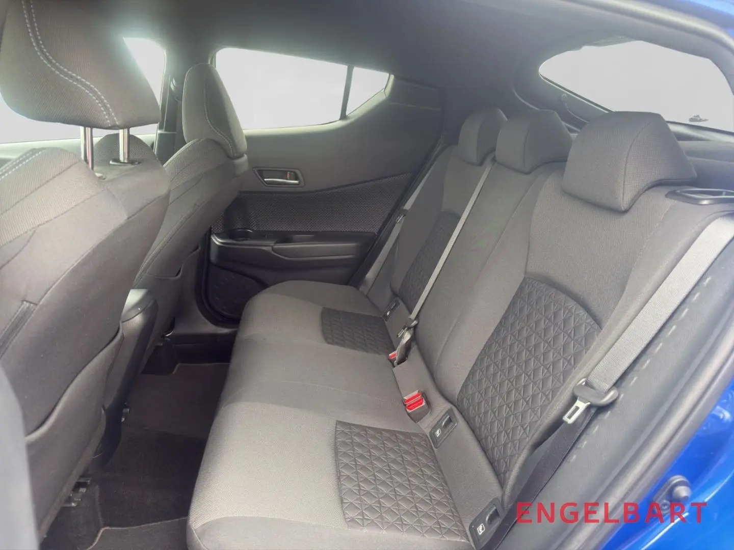C-HR Hybrid Team D 2.0 LED Sitzheizung MLenkradH