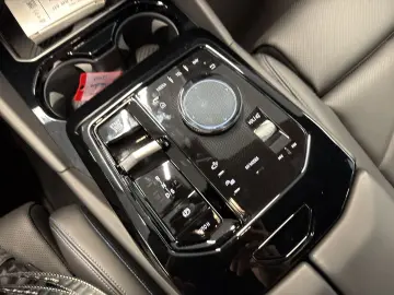 520i Limousine M Sport Navi Harman/K Kamera LED