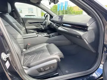 520i Limo M SPORT PRO StdHzg 360° H/K KomfSi