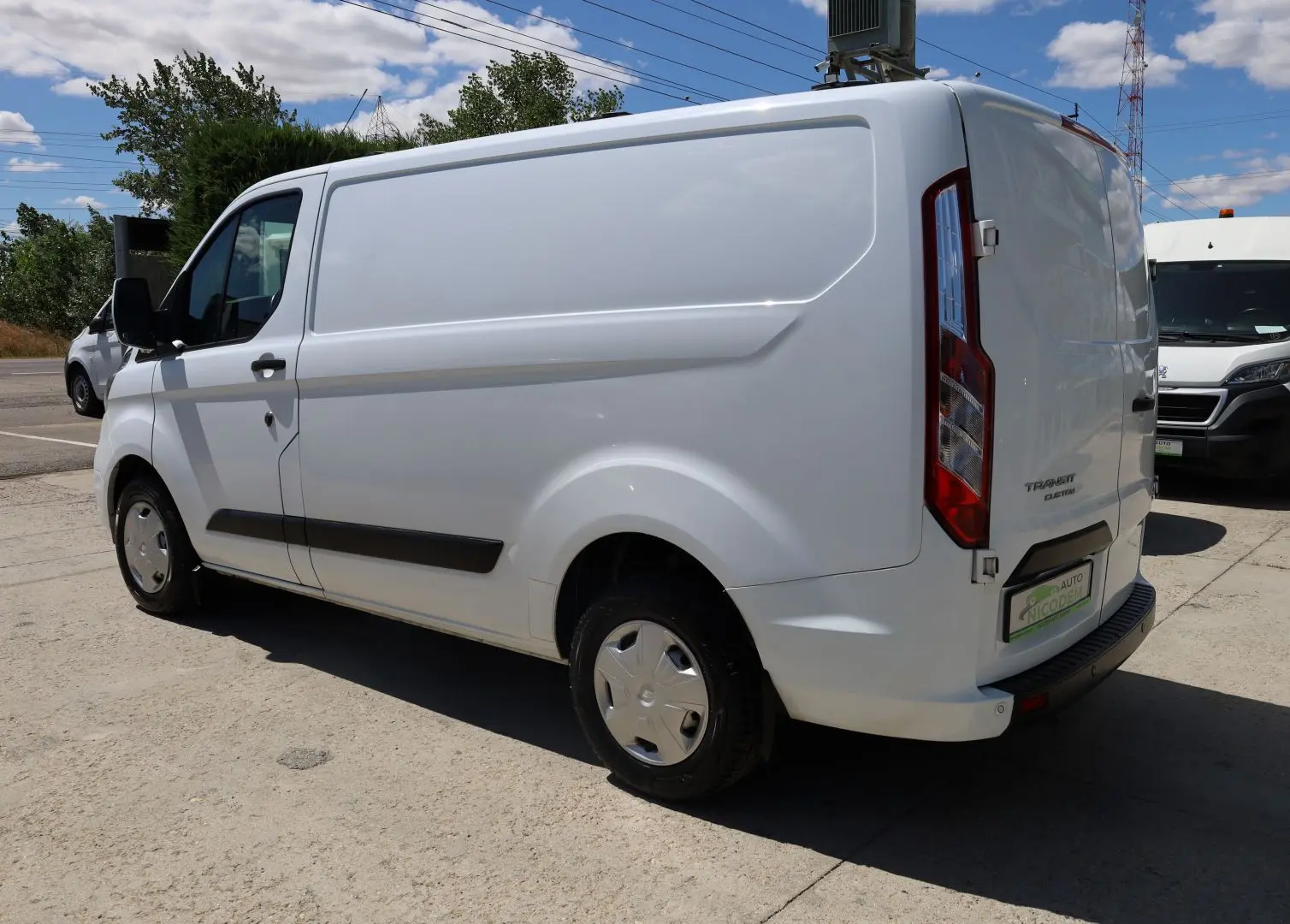 Ford Transit L1H1 2.0 130CP
