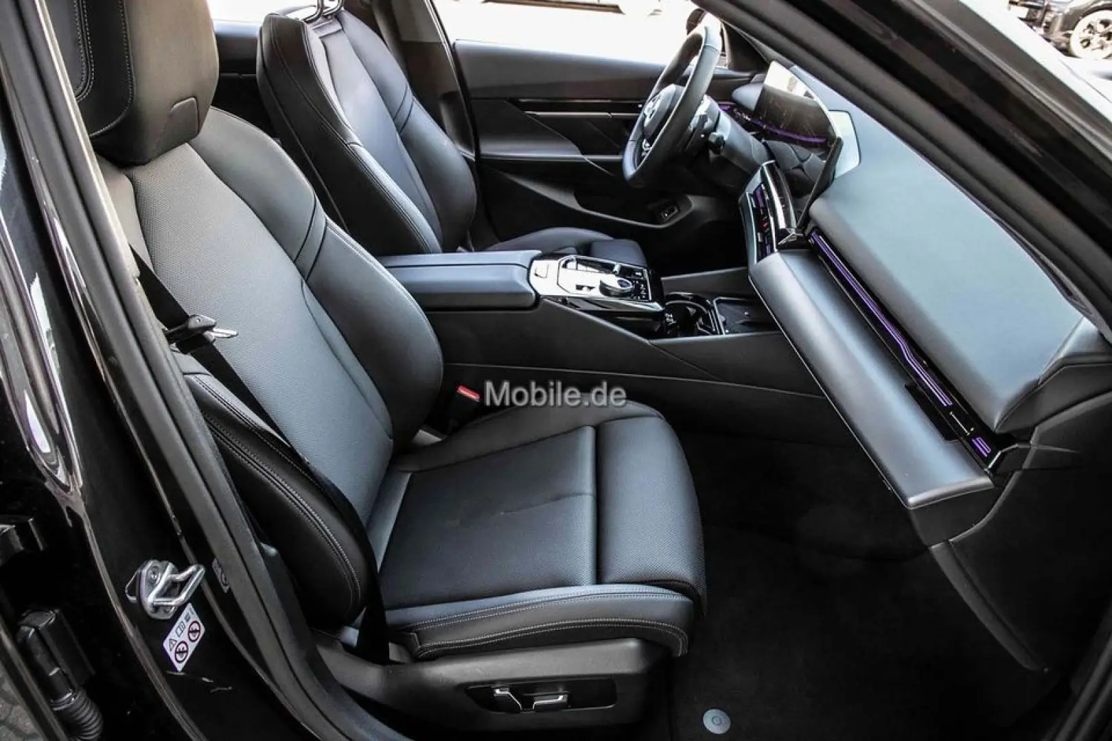 520d xDrive Navi LED HeadUp RKam Sitzhzg. Klima.