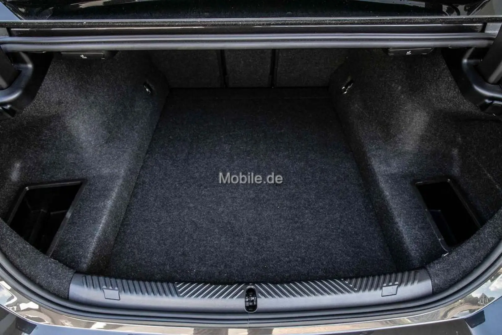520d xDrive Navi LED HeadUp RKam Sitzhzg. Klima.