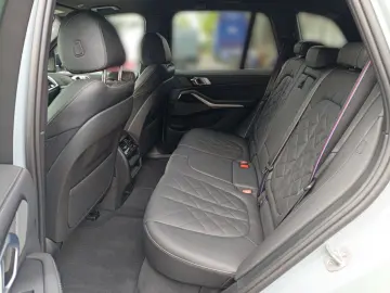 X5 xDrive30d M SPORTPAKET PRO+ANH.KUPPLUNG+ICONI