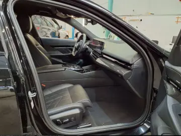 520dA xDr Lim M SPORT AdLED,360°,H/K,HUD,St+Go