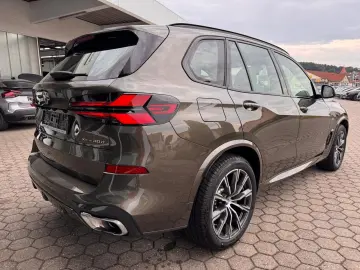 X5 30d xDrive M-Sport MEMORY ABSTANDSTEMP AHK