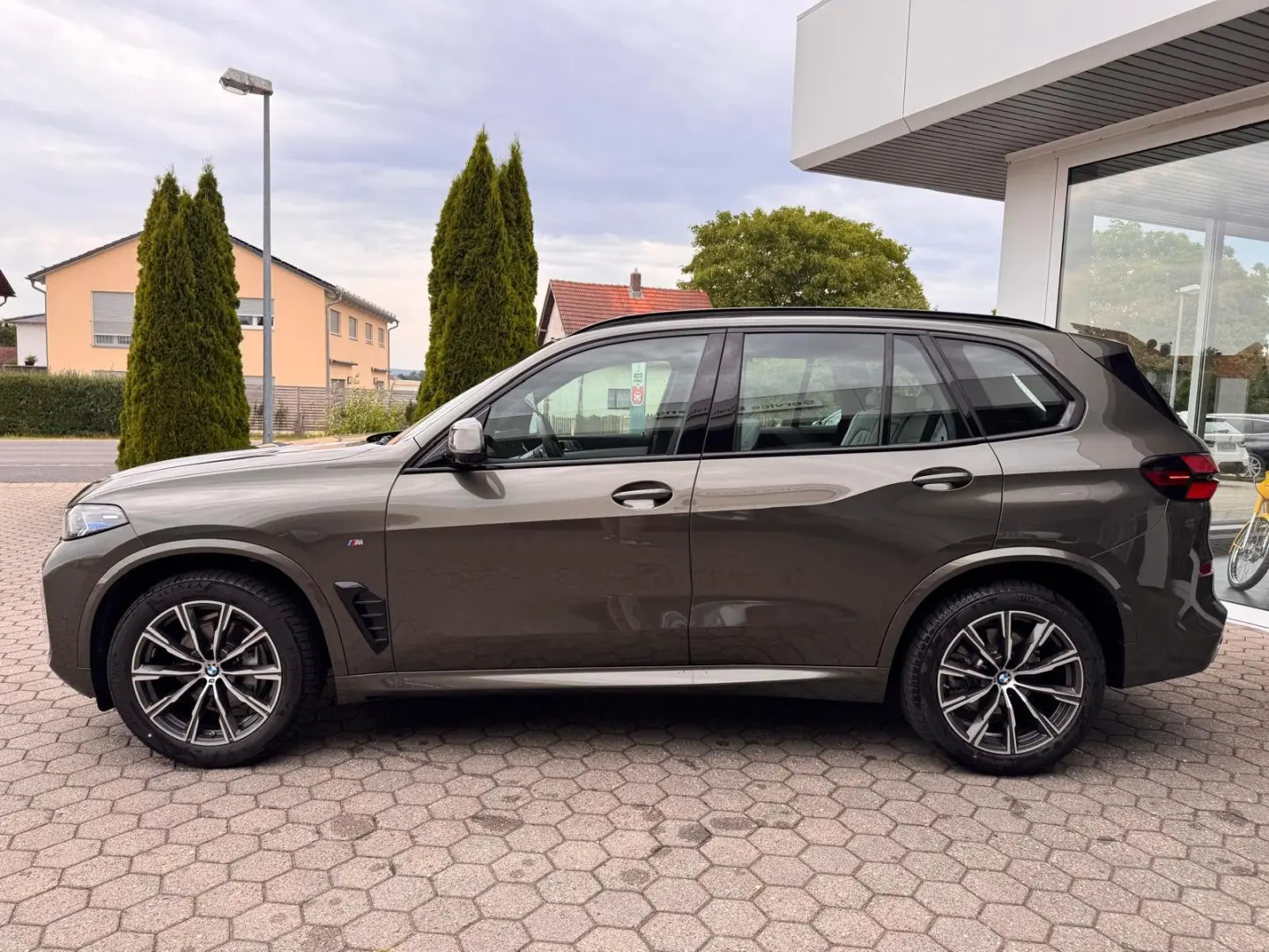 X5 30d xDrive M-Sport MEMORY ABSTANDSTEMP AHK