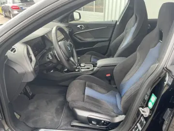 M235i xDri. GC,LivePro,Pano,HUD,H/K,St&Go,ad.LED