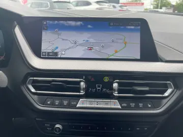 M235i xDri. GC,LivePro,Pano,HUD,H/K,St&Go,ad.LED