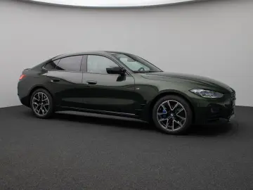 M440i xD GC Glasdach Laser 360°HUD DAB HiFi ACC