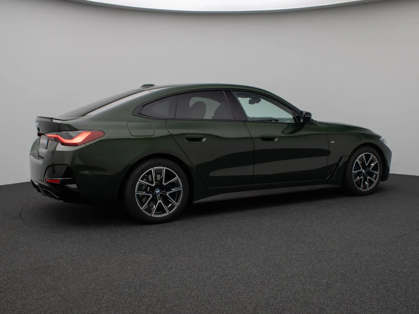M440i xD GC Glasdach Laser 360°HUD DAB HiFi ACC