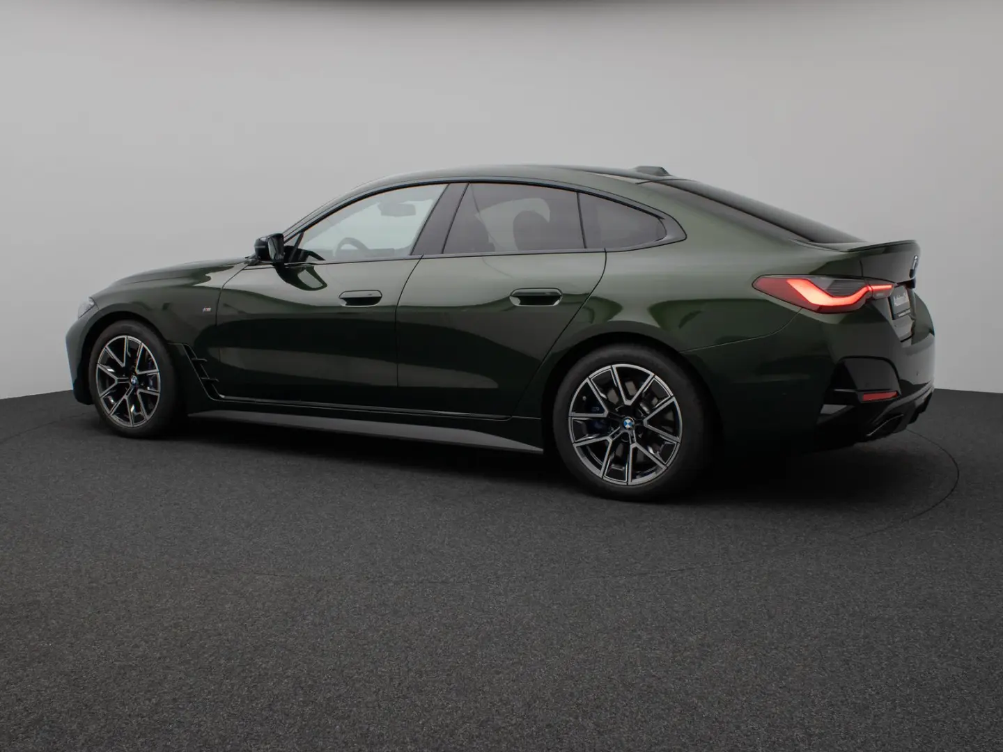 M440i xD GC Glasdach Laser 360°HUD DAB HiFi ACC