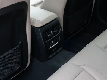 M440i xD GC Glasdach Laser 360°HUD DAB HiFi ACC