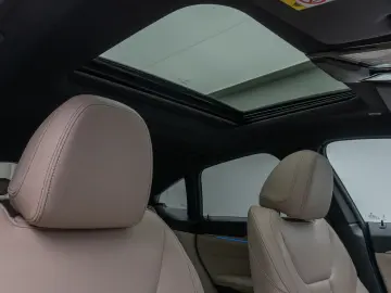 M440i xD GC Glasdach Laser 360°HUD DAB HiFi ACC