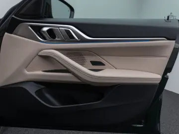 M440i xD GC Glasdach Laser 360°HUD DAB HiFi ACC
