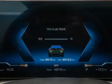 M440i xD GC Glasdach Laser 360°HUD DAB HiFi ACC
