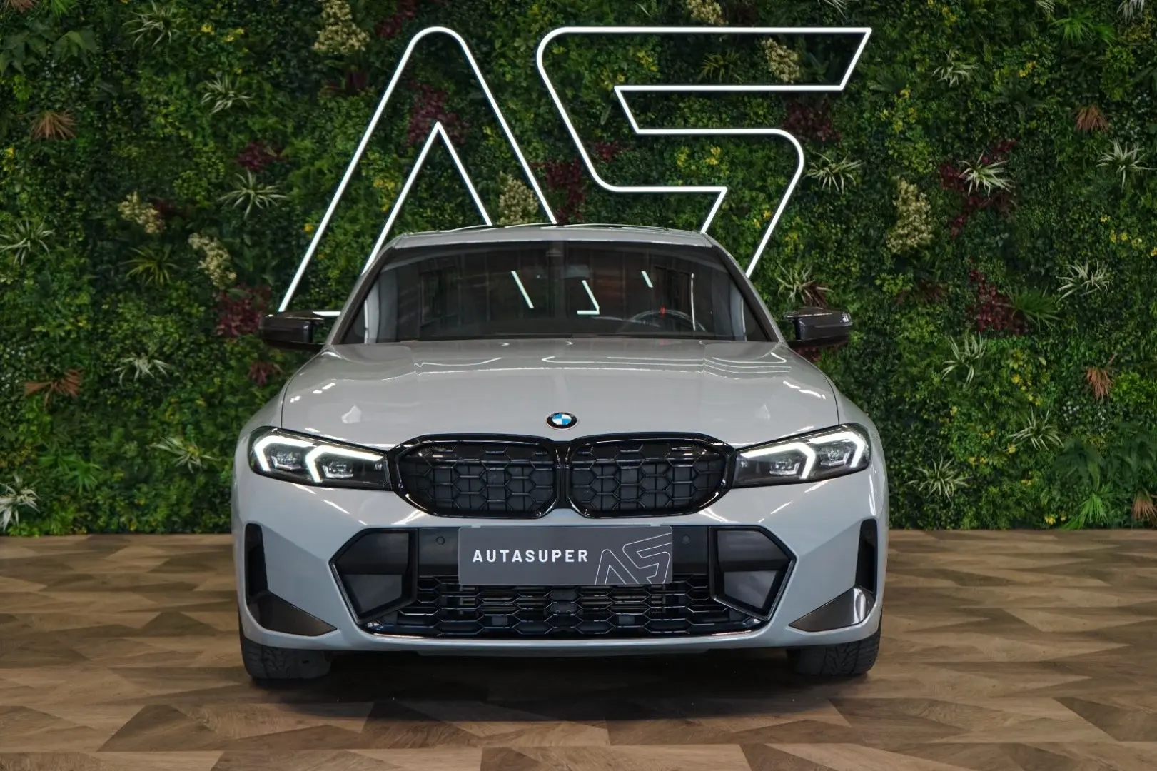 M340d*xDRIVE*CAMERA*TOW*PANO*SERVICE*39.174€ NET