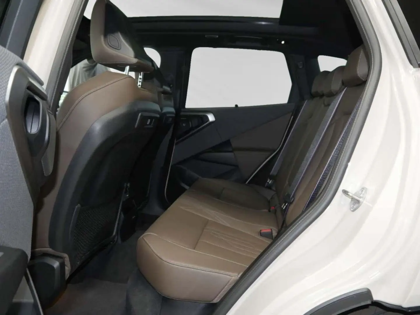 X3 M50 xDrive *Dune Grey*|AHK|Pano|21