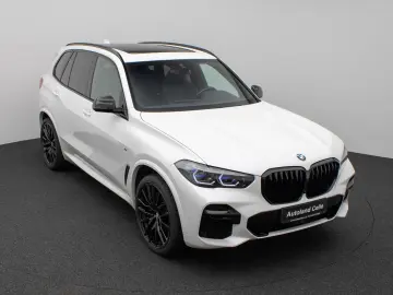 X5 xD30d M Sport Panorama Laser 360°HUD DAB B&W