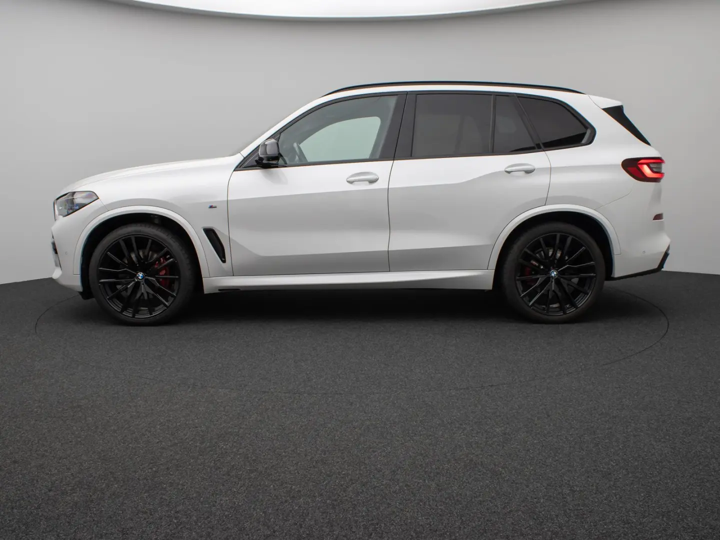 X5 xD30d M Sport Panorama Laser 360°HUD DAB B&W