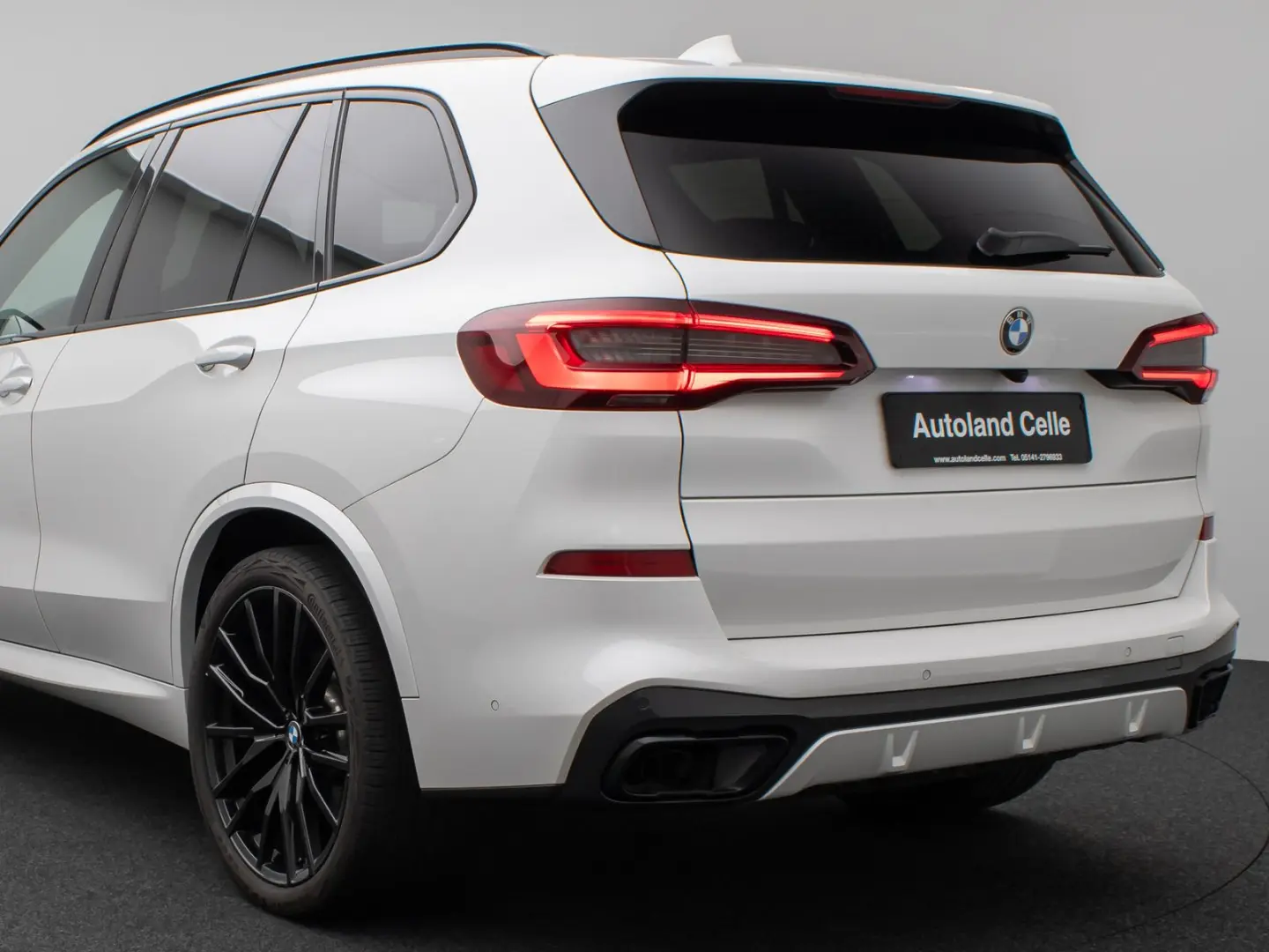 X5 xD30d M Sport Panorama Laser 360°HUD DAB B&W