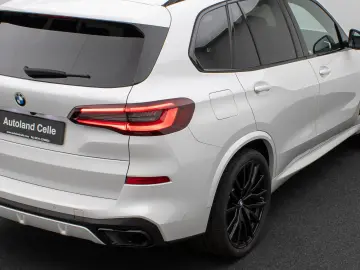 X5 xD30d M Sport Panorama Laser 360°HUD DAB B&W