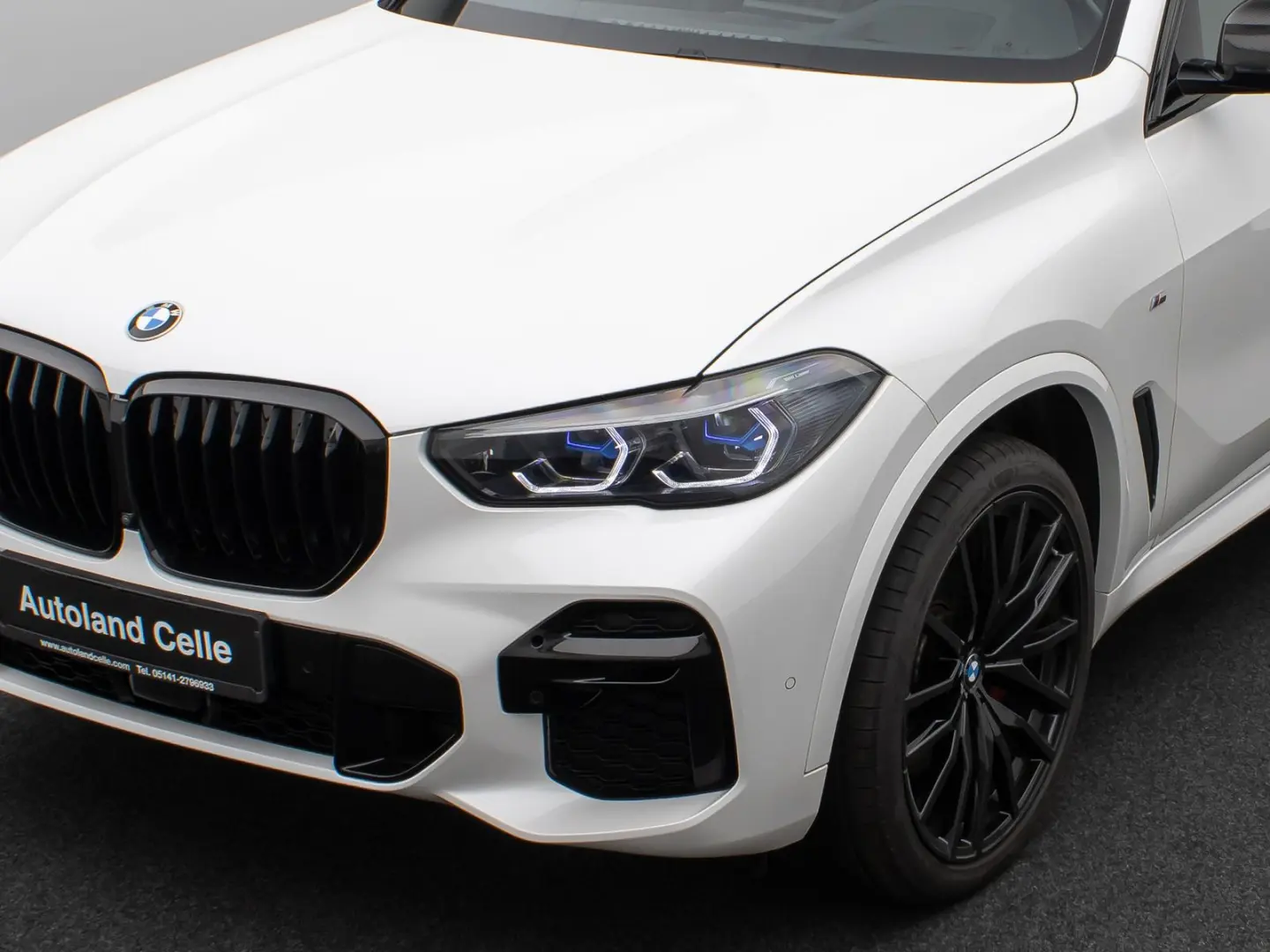 X5 xD30d M Sport Panorama Laser 360°HUD DAB B&W