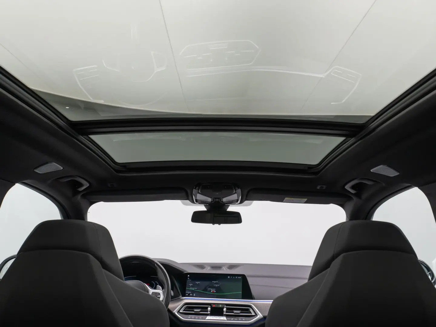 X5 xD30d M Sport Panorama Laser 360°HUD DAB B&W