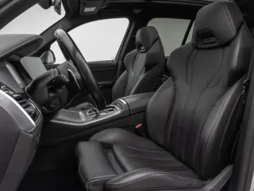 X5 xD30d M Sport Panorama Laser 360°HUD DAB B&W