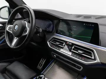 X5 xD30d M Sport Panorama Laser 360°HUD DAB B&W