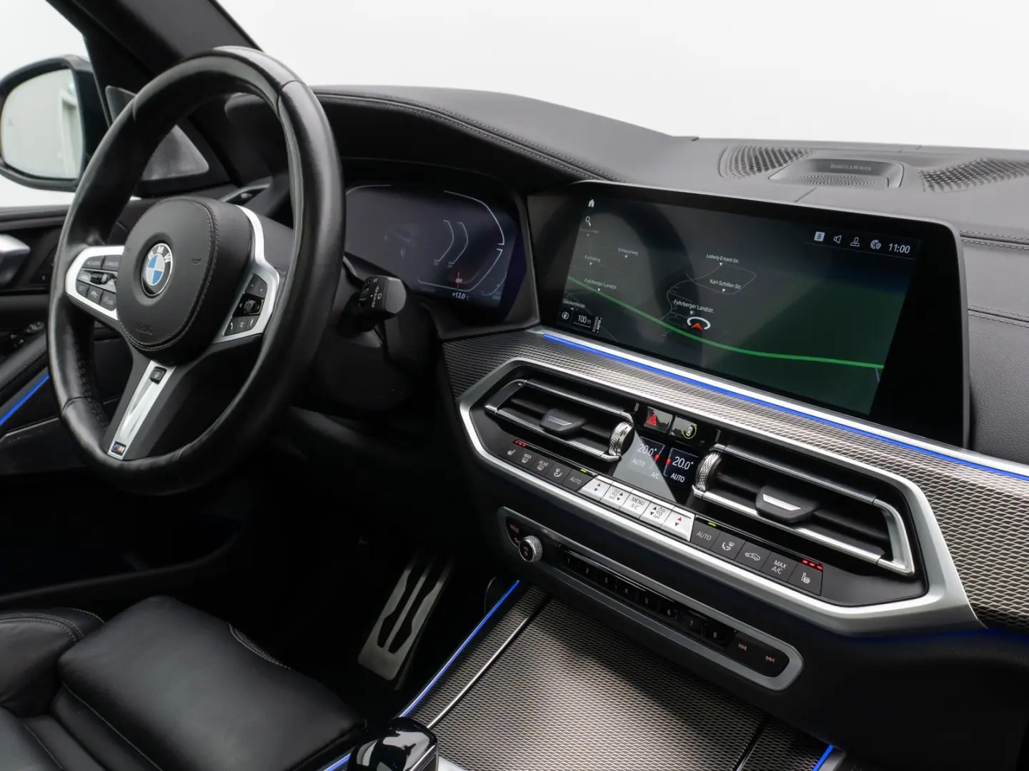 X5 xD30d M Sport Panorama Laser 360°HUD DAB B&W