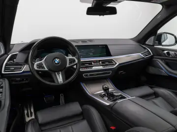 X5 xD30d M Sport Panorama Laser 360°HUD DAB B&W